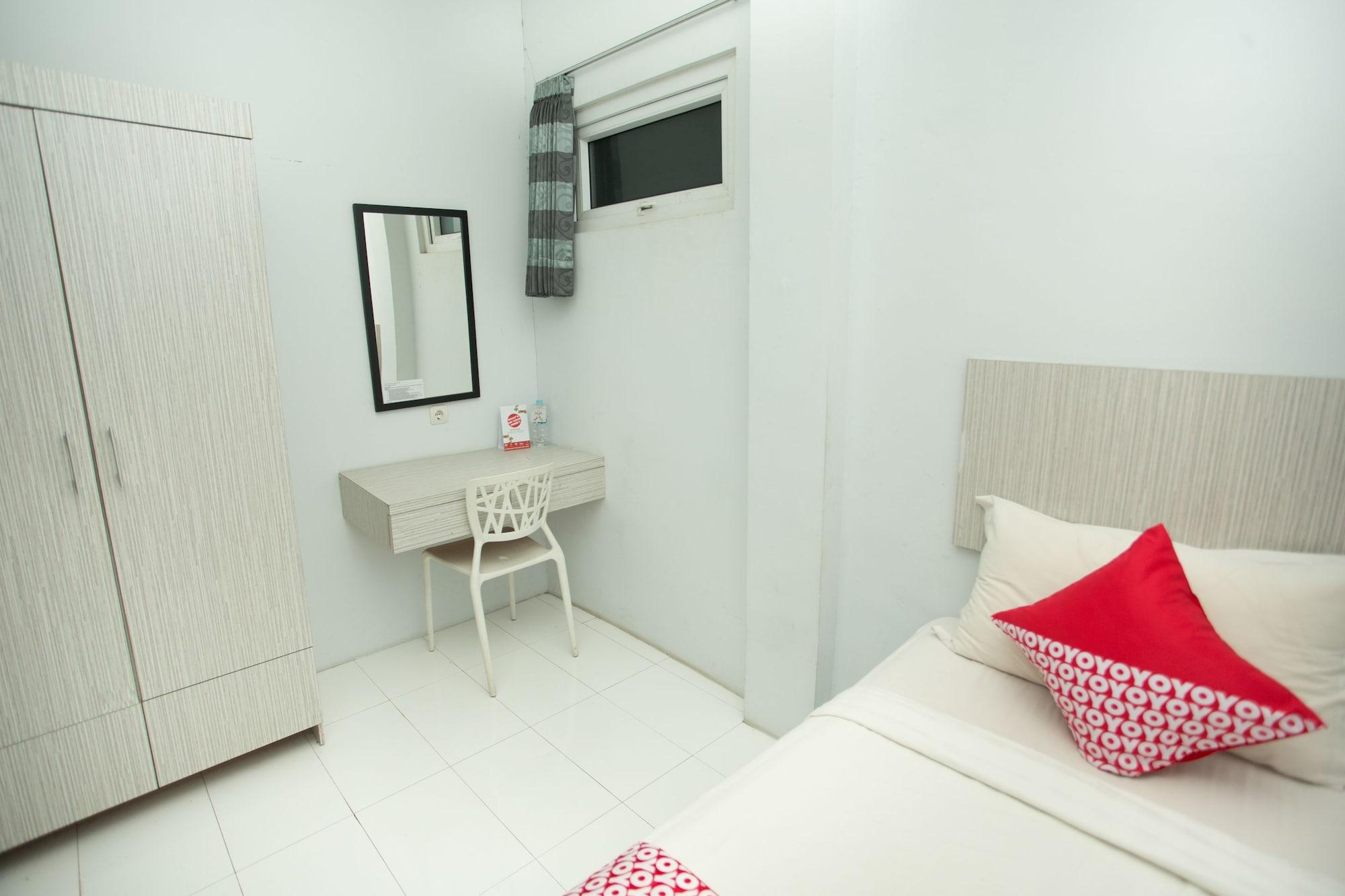 Hotel Oyo 850 Lapan Lapan Banjarmasin  Exterior foto