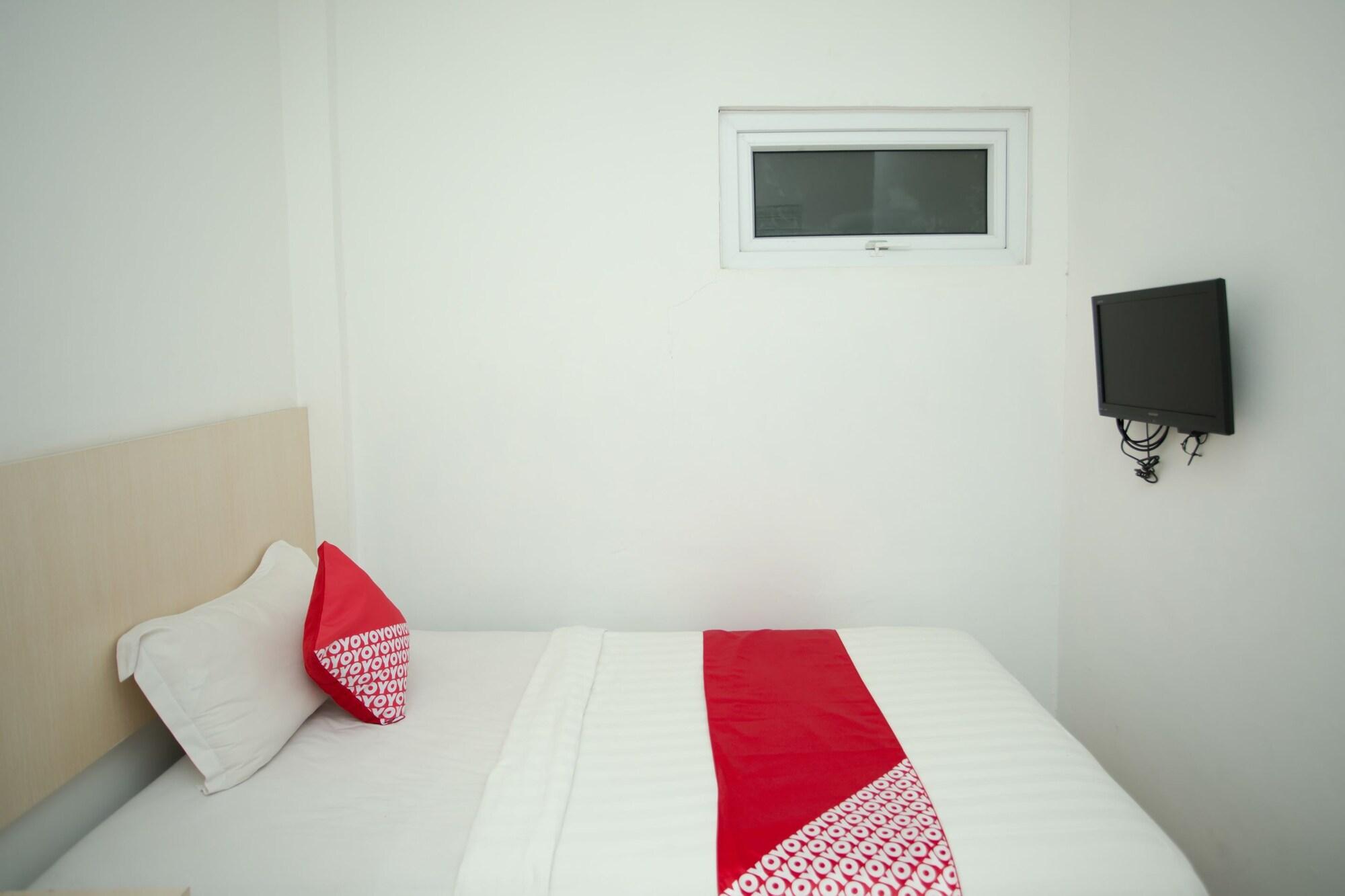 Hotel Oyo 850 Lapan Lapan Banjarmasin  Exterior foto