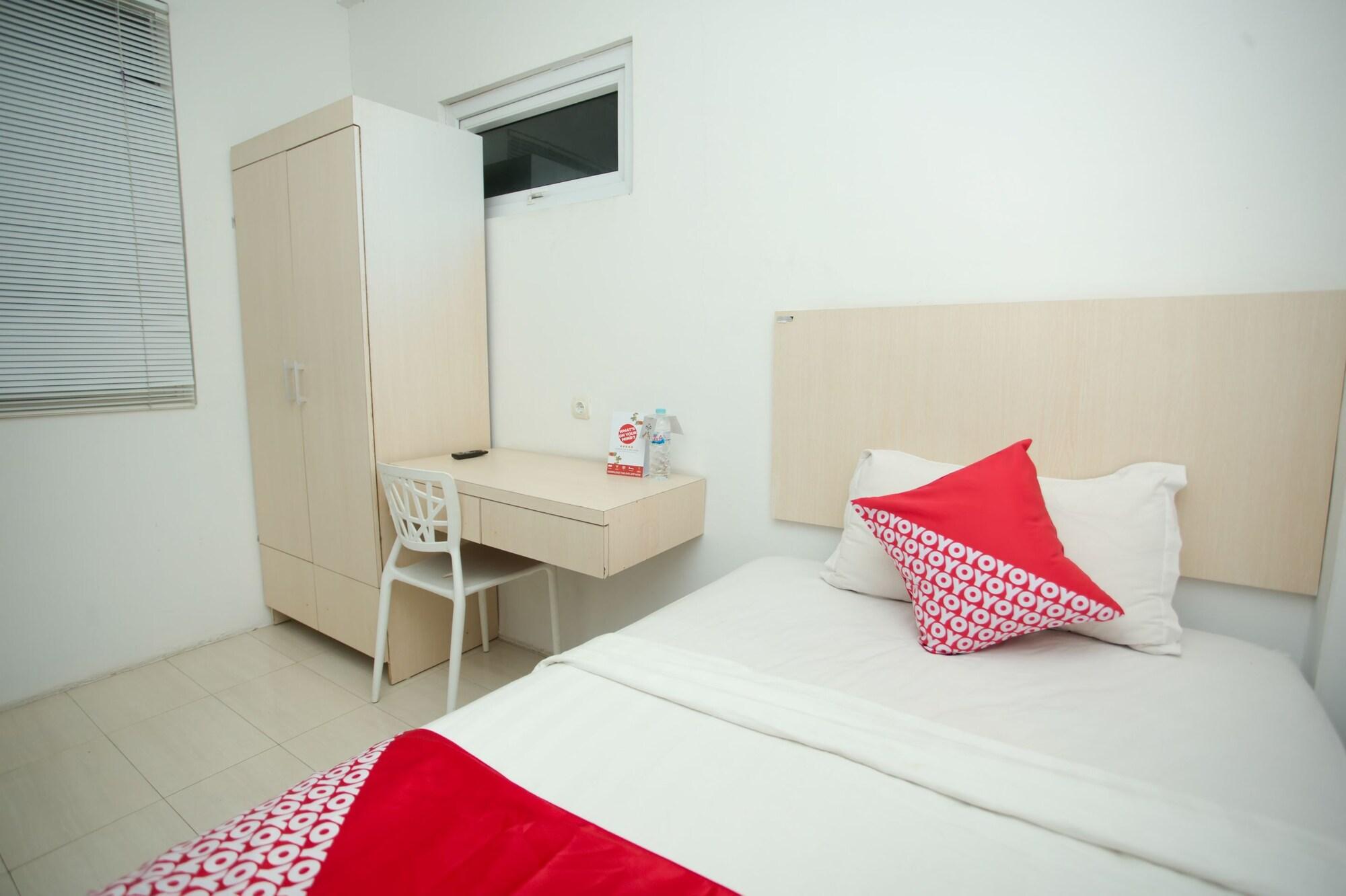 Hotel Oyo 850 Lapan Lapan Banjarmasin  Exterior foto